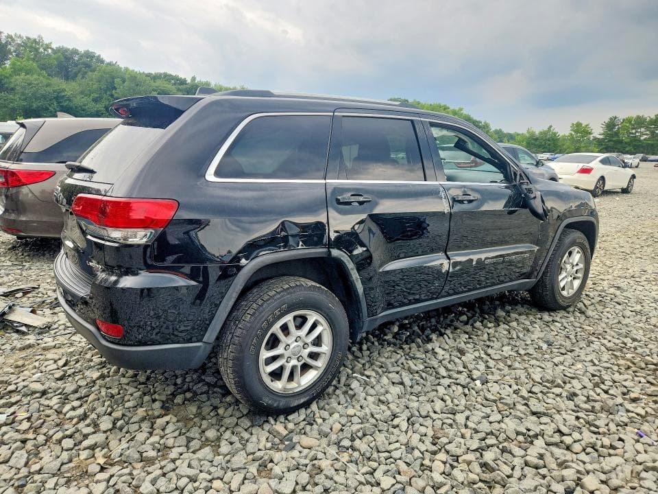2019 JEEP GRAND CHEROKEE LAREDO 3