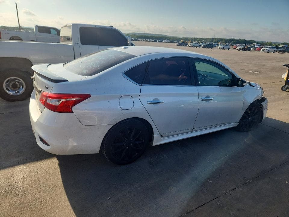 2018 NISSAN SENTRA SR 3