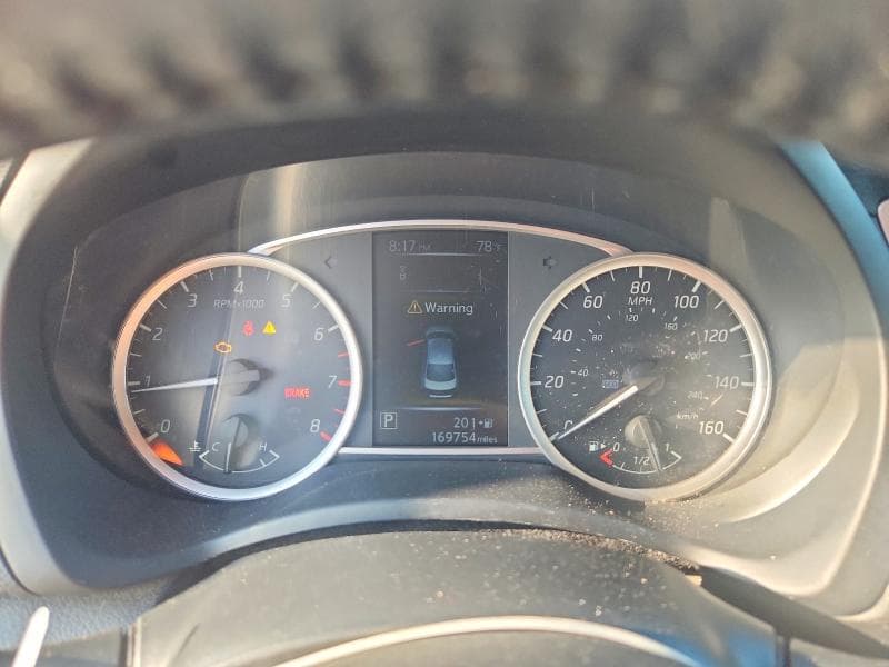 2018 NISSAN SENTRA SR 9