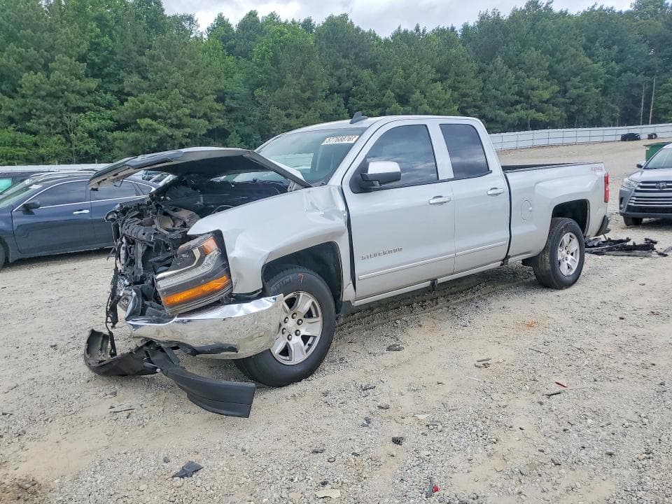 2017 CHEVROLET SILVERADO K1500 LT - 1
