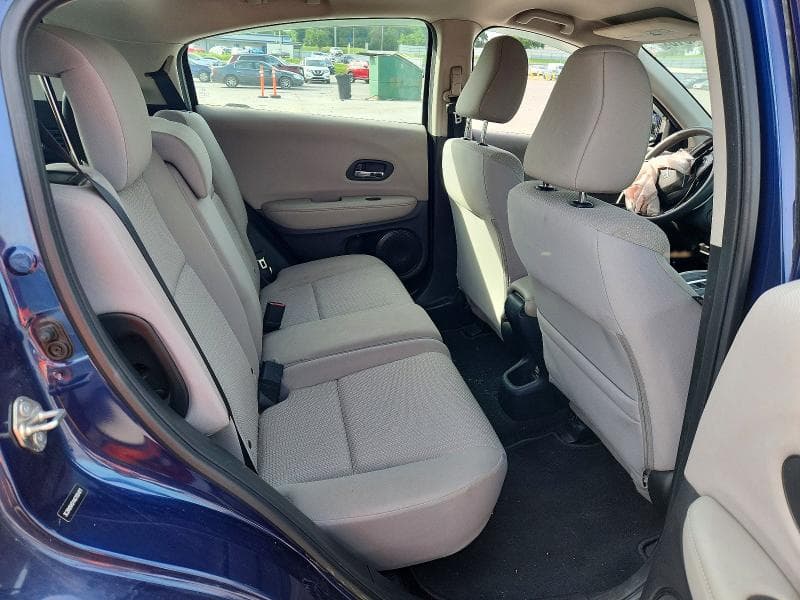 2017 HONDA HR-V LX 11