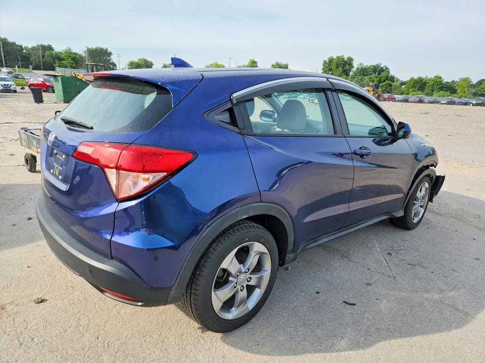 2017 HONDA HR-V LX 3