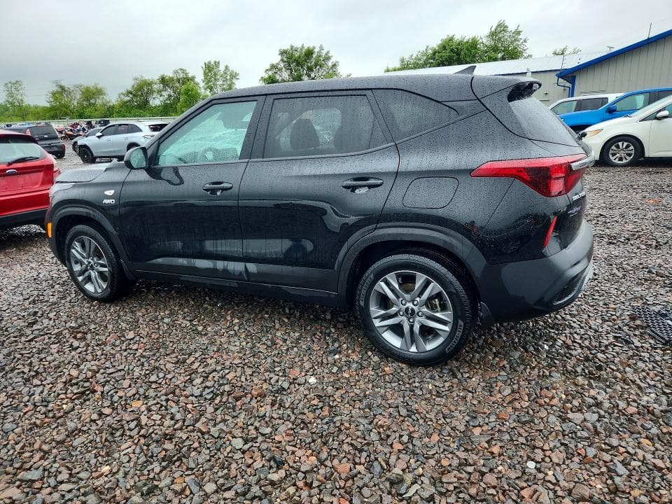 2022 KIA SELTOS LX LX 2