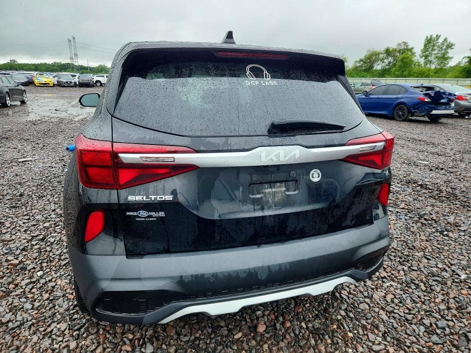 2022 KIA SELTOS LX LX 6