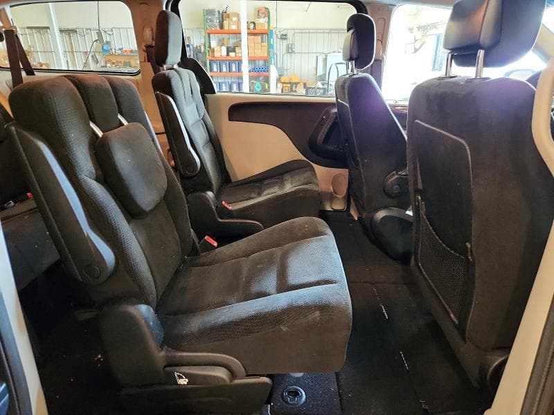 2016 DODGE GRAND CARAVAN SE SE 11