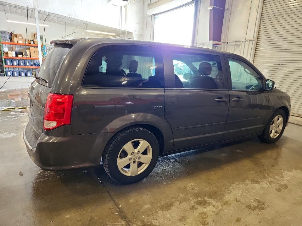 2016 DODGE GRAND CARAVAN SE SE 3