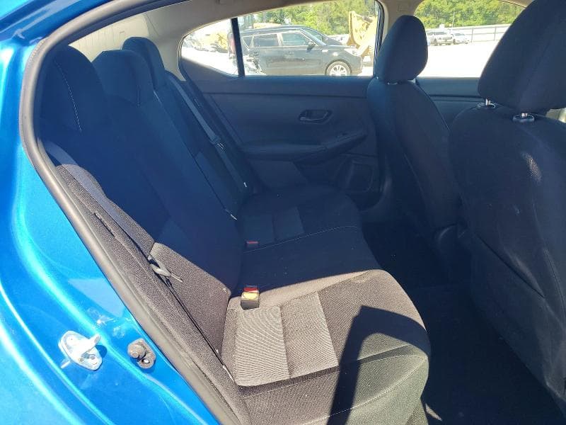 2025 NISSAN SENTRA SV 10