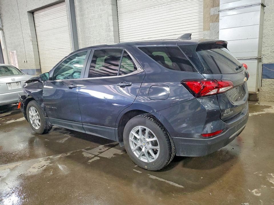 2022 CHEVROLET EQUINOX LT LT 2