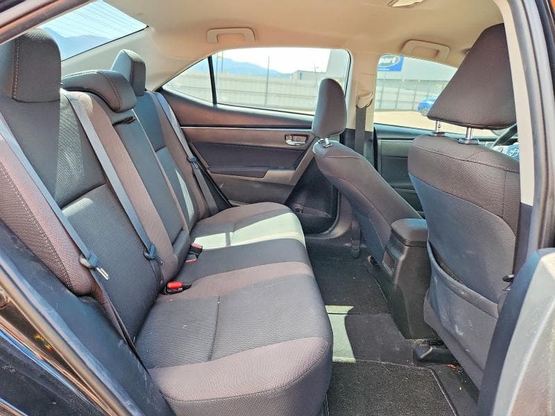 2018 TOYOTA COROLLA LE 10