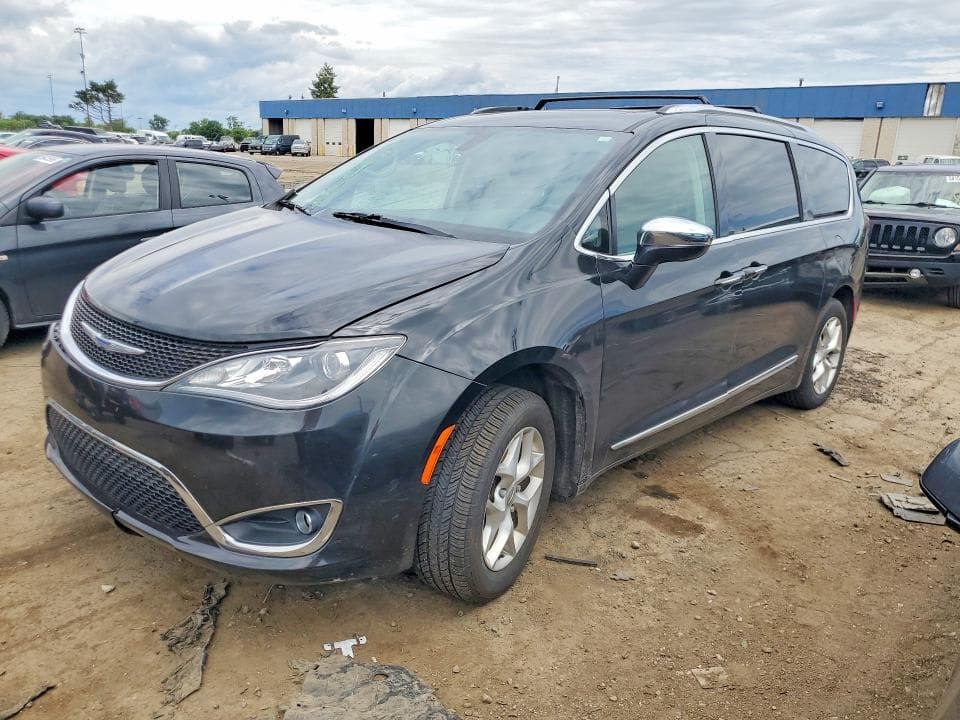 2020 CHRYSLER PACIFICA LIMITED - 1