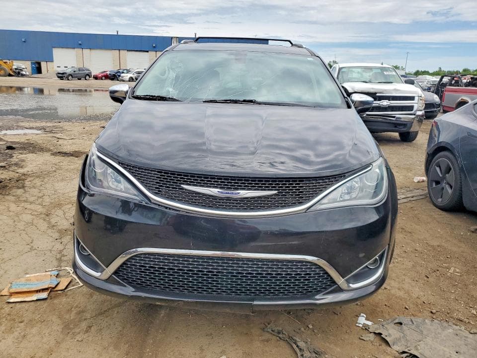 2020 CHRYSLER PACIFICA LIMITED 5