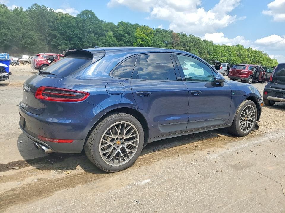 2018 PORSCHE MACAN 3