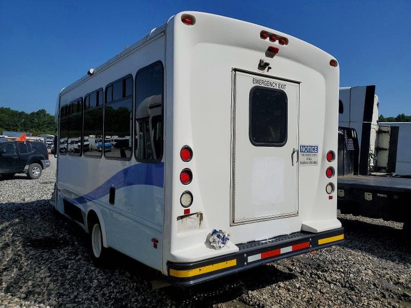 2019 FORD ECONOLINE E450 SUPER DUTY CUTAWAY VAN E450 SUPER DUTY CUTAWAY VAN 3