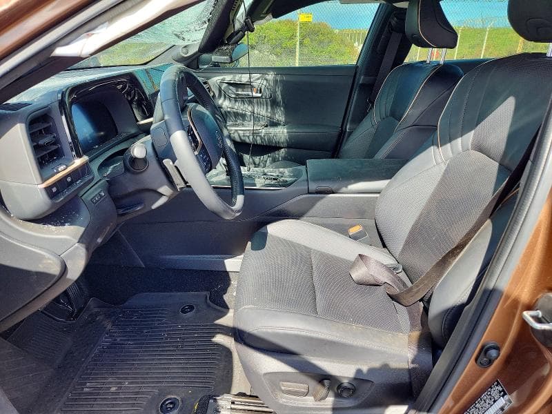 2023 TOYOTA CROWN PLATINUM PLATINUM 7