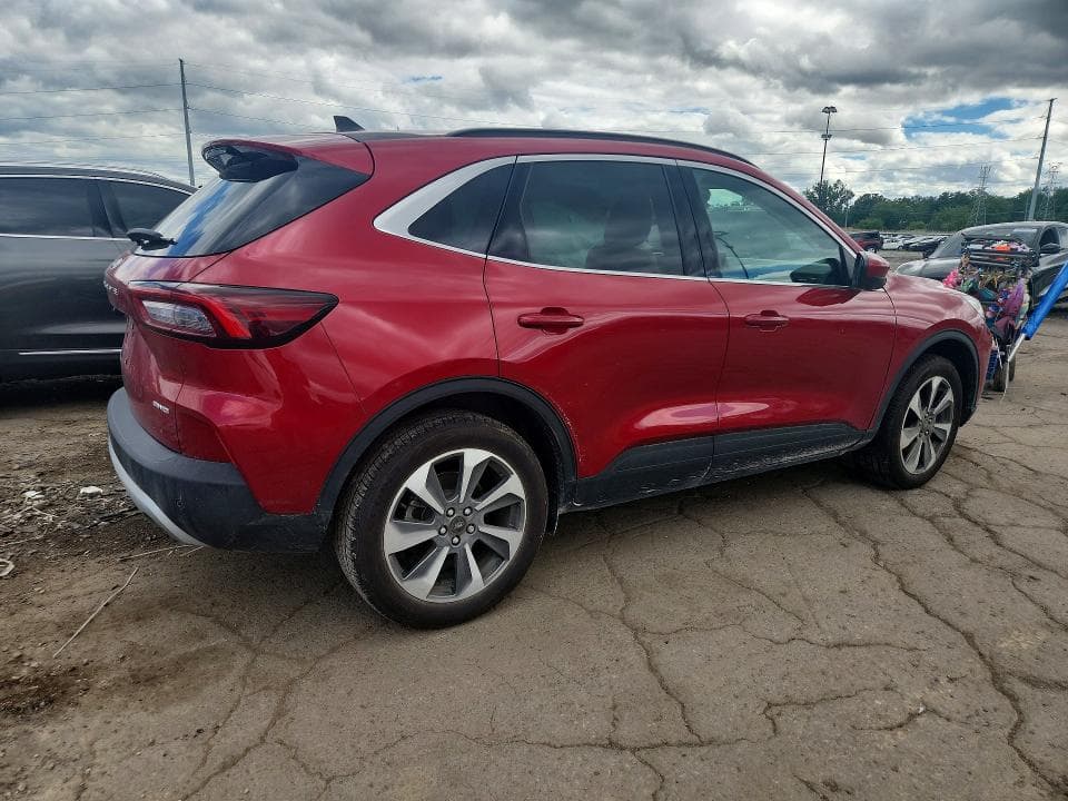 2024 FORD ESCAPE PLATINUM 3