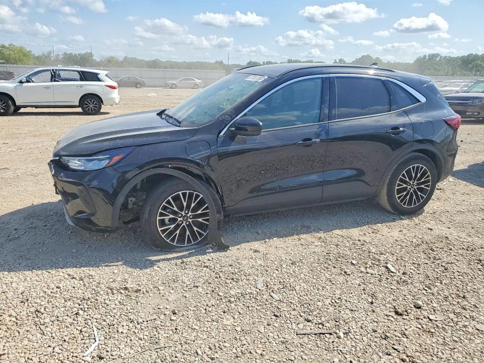 2024 FORD ESCAPE 1