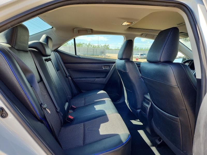 2017 TOYOTA COROLLA L 10