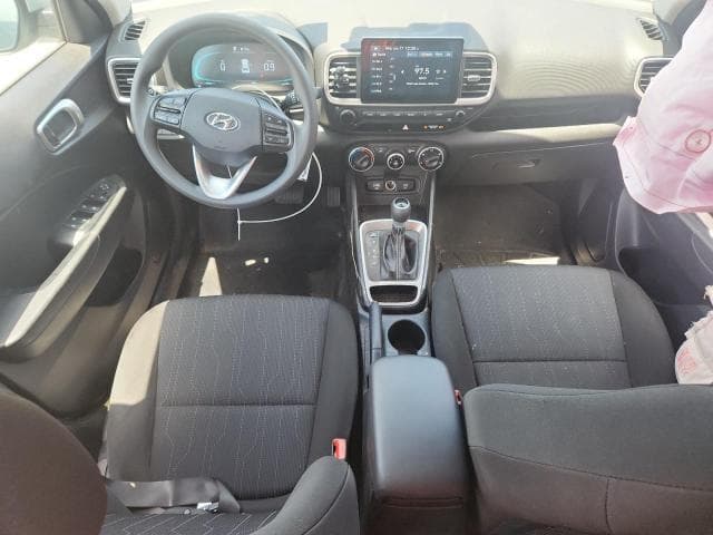 2025 HYUNDAI VENUE SE 8