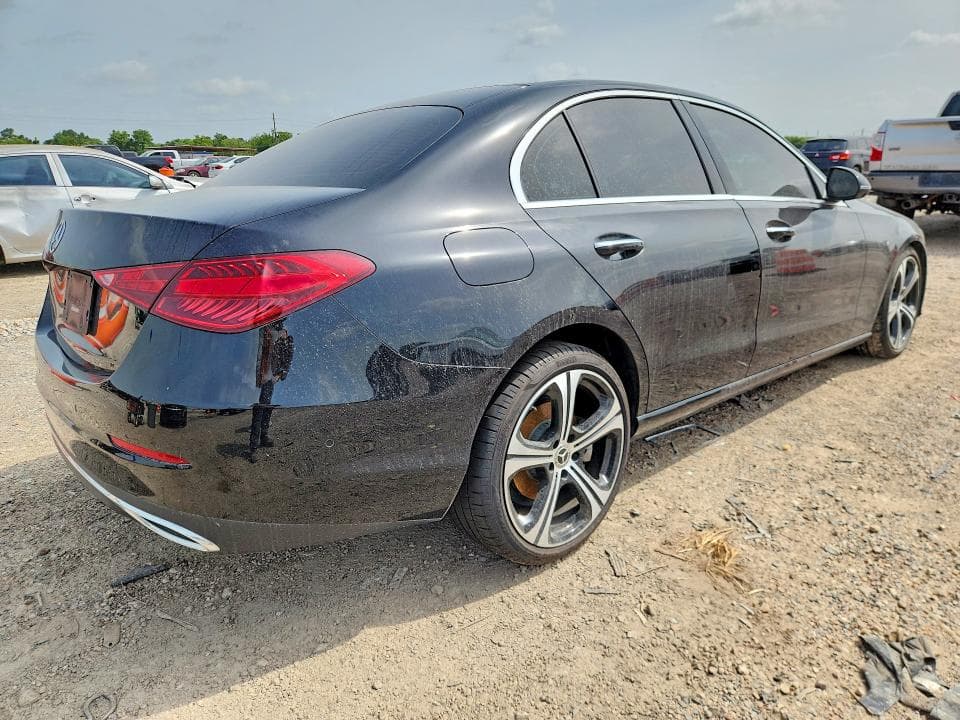 2023 MERCEDES-BENZ C 300 3