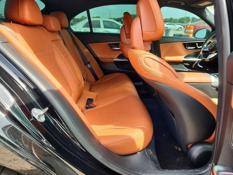 2023 MERCEDES-BENZ C 300 10