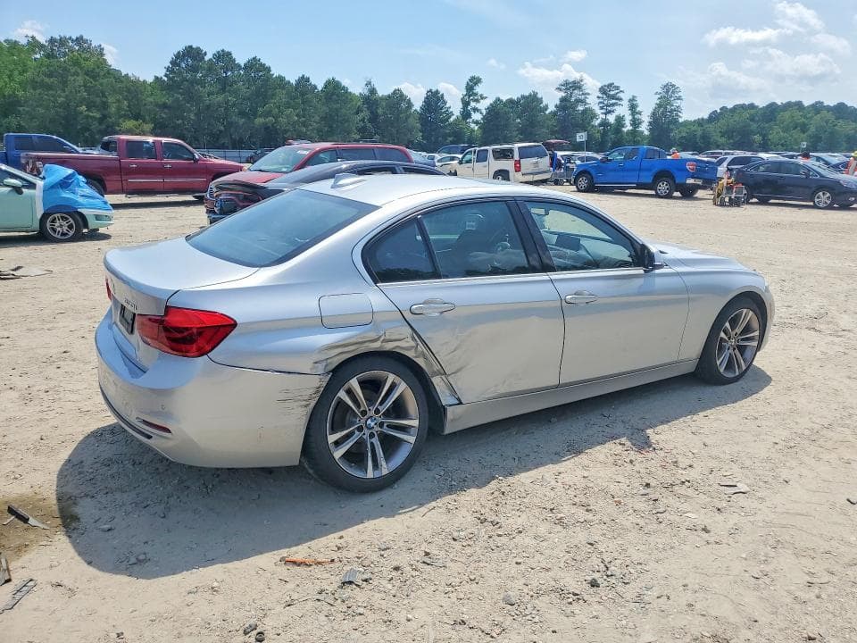 2018 BMW 330 XI 3