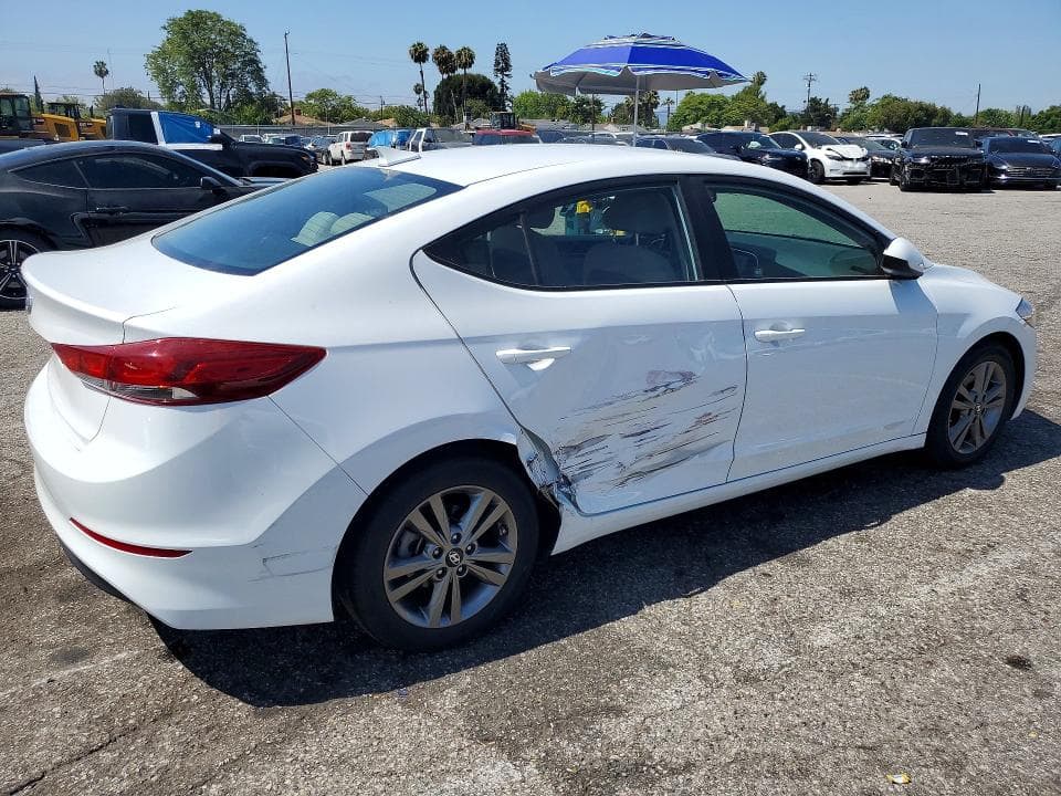 2018 HYUNDAI ELANTRA SEL 3