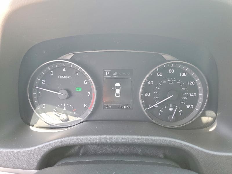 2018 HYUNDAI ELANTRA SEL 9