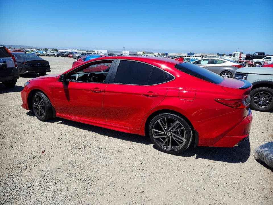 2025 TOYOTA CAMRY XSE 2