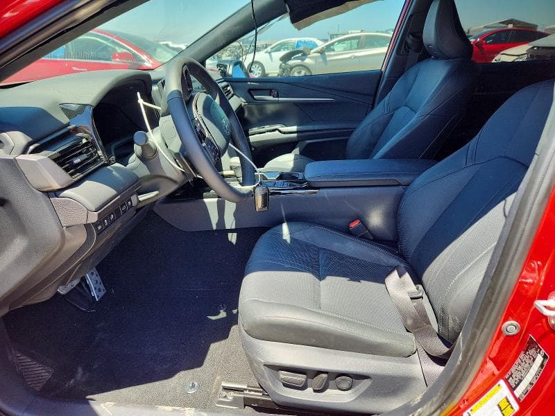 2025 TOYOTA CAMRY XSE 7