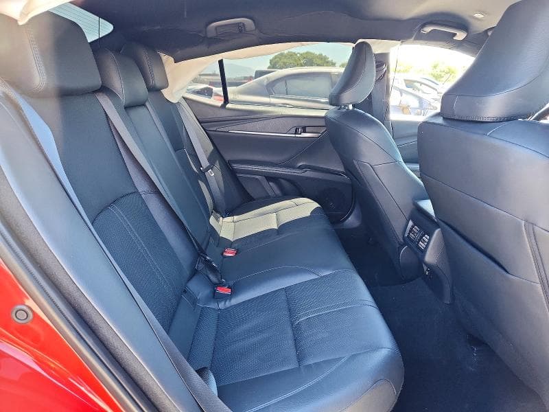 2025 TOYOTA CAMRY XSE 10