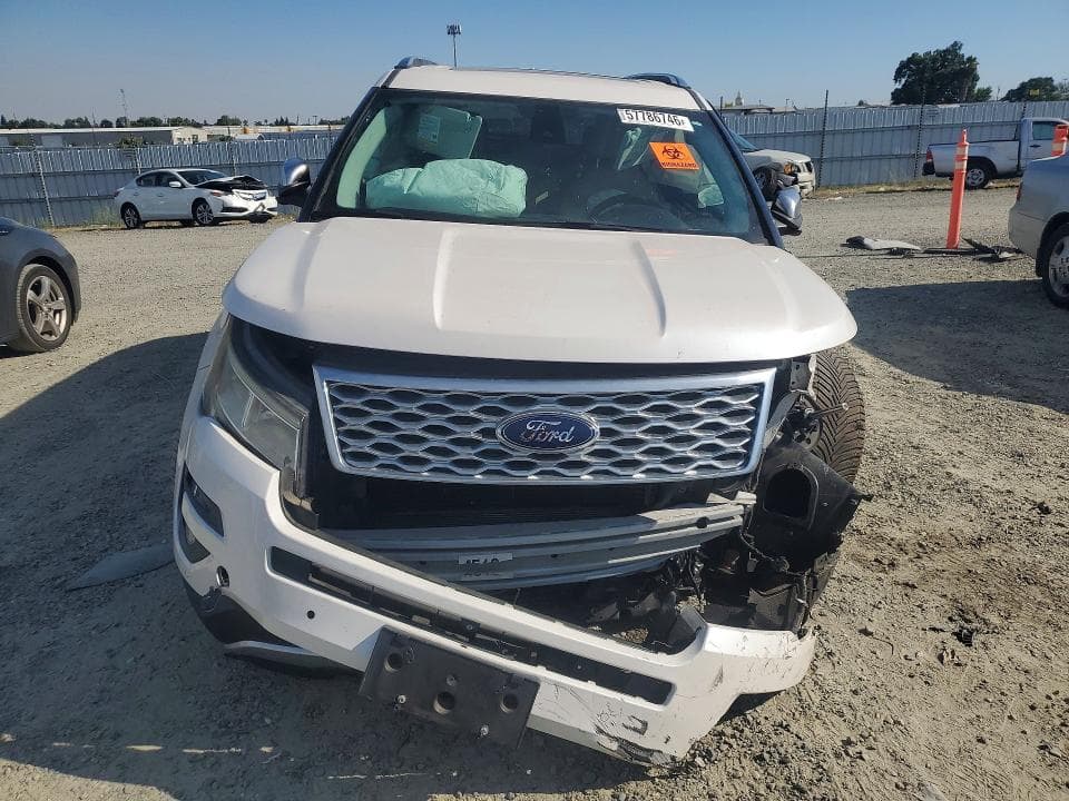 2017 FORD EXPLORER PLATINUM 5