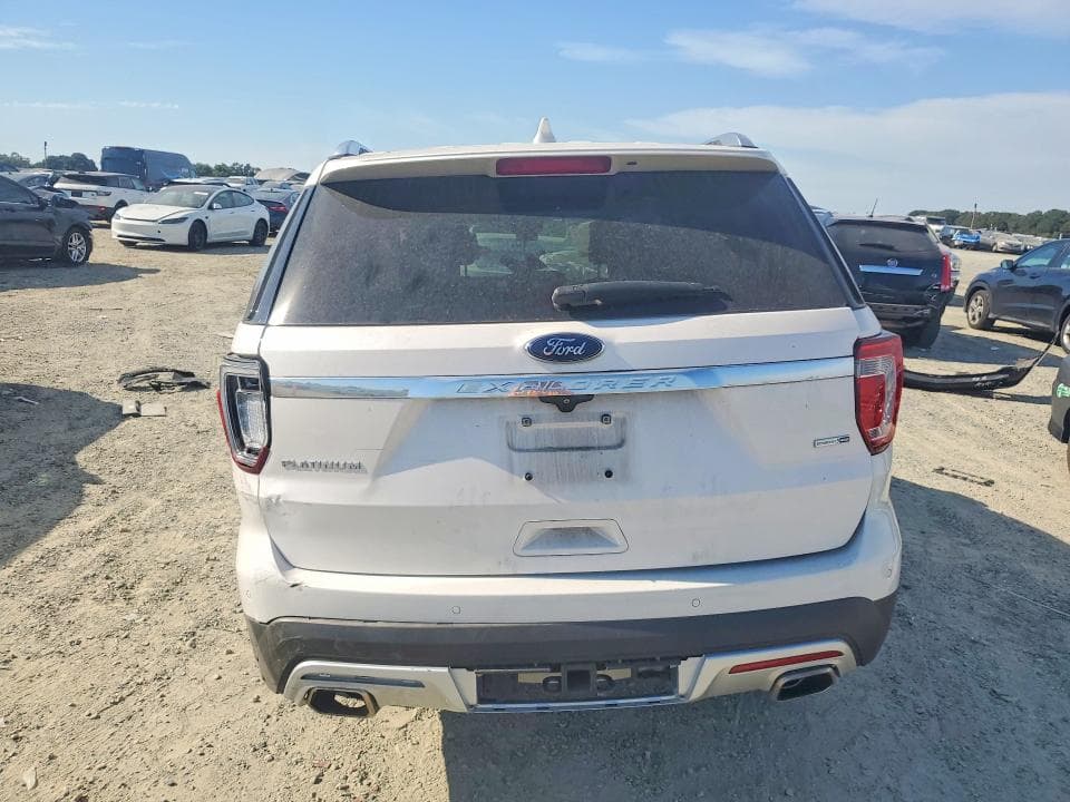 2017 FORD EXPLORER PLATINUM 6