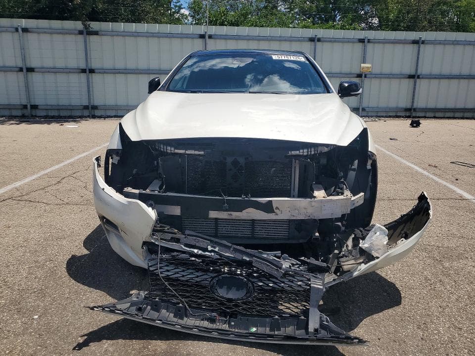 2017 INFINITI QX30 BASE 5