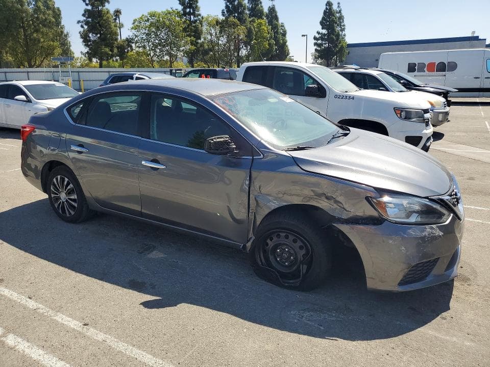 2018 NISSAN SENTRA S 4