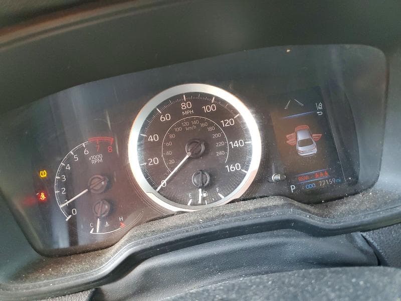 2021 TOYOTA COROLLA LE LE 9
