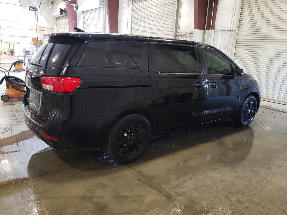 2018 KIA SEDONA L 3