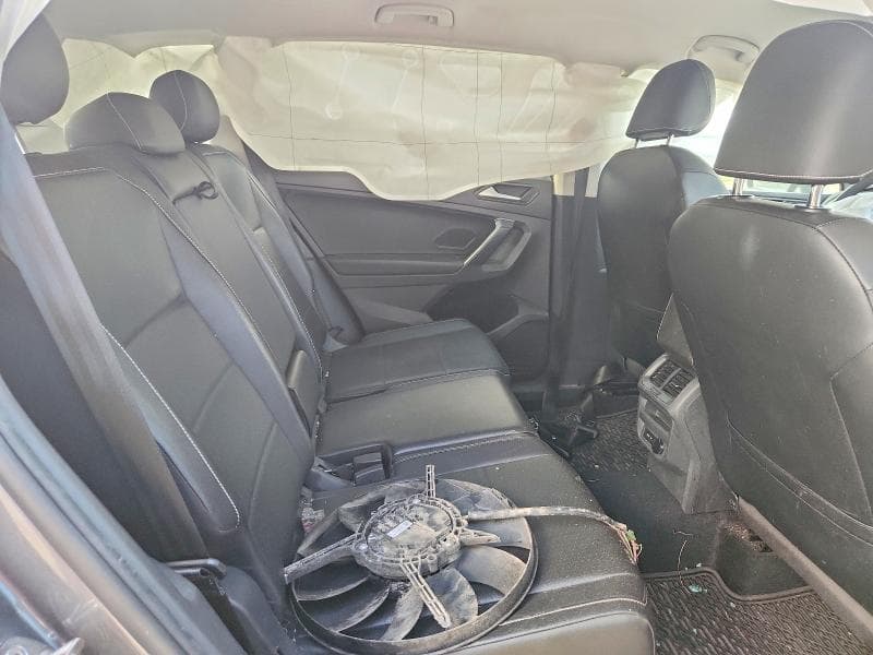 2021 VOLKSWAGEN TIGUAN SE SE 11