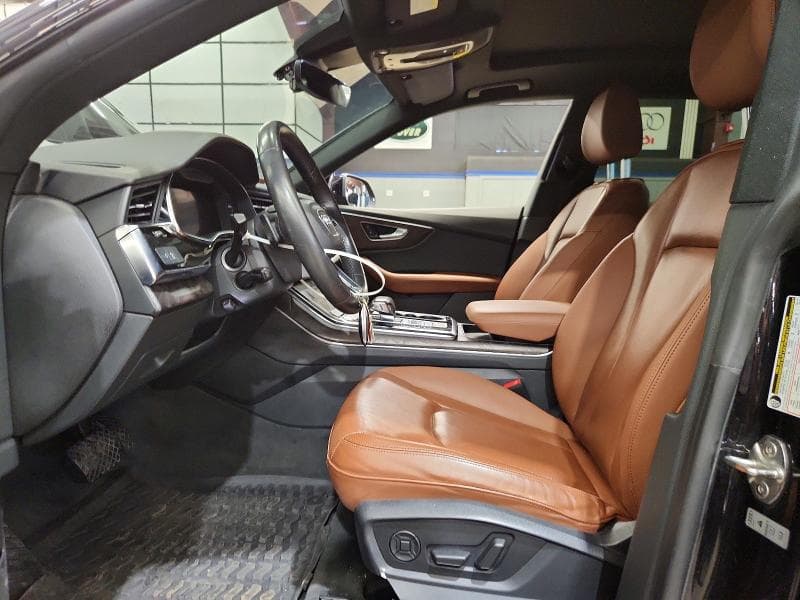 2019 AUDI Q8 PROGRESSIV S-LINE PROGRESSIV S-LINE 8