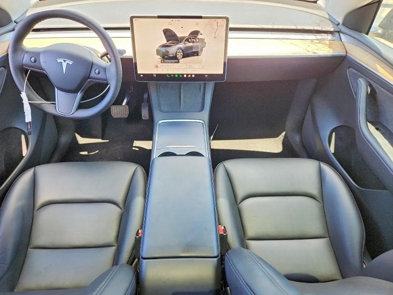 2022 TESLA MODEL Y 8