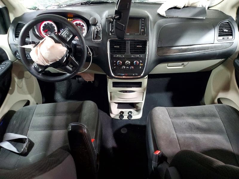2018 DODGE GRAND CARAVAN SE 8