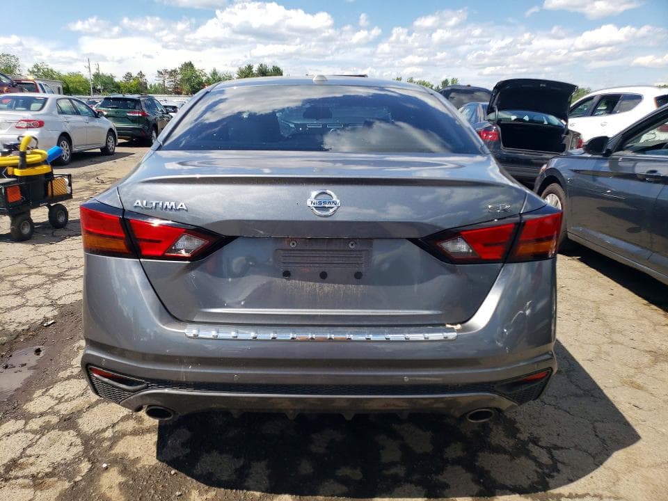 2020 NISSAN ALTIMA SR 6