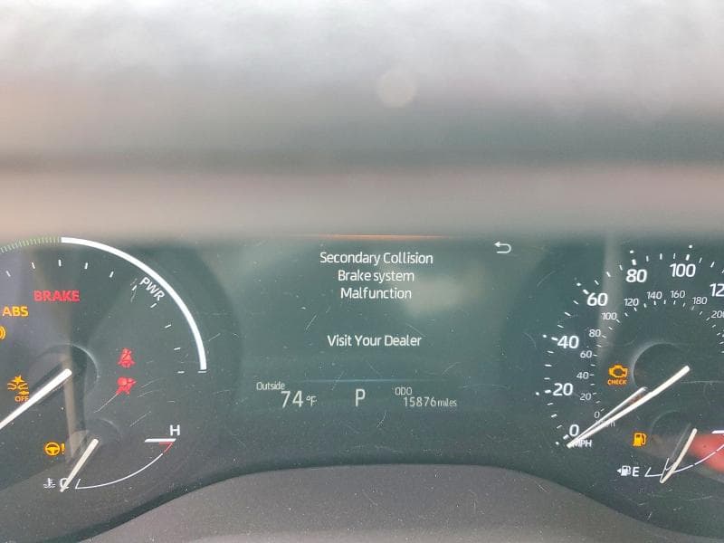 2026 TOYOTA SIENNA LE 9