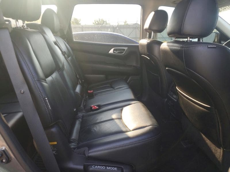 2018 NISSAN PATHFINDER SL 11