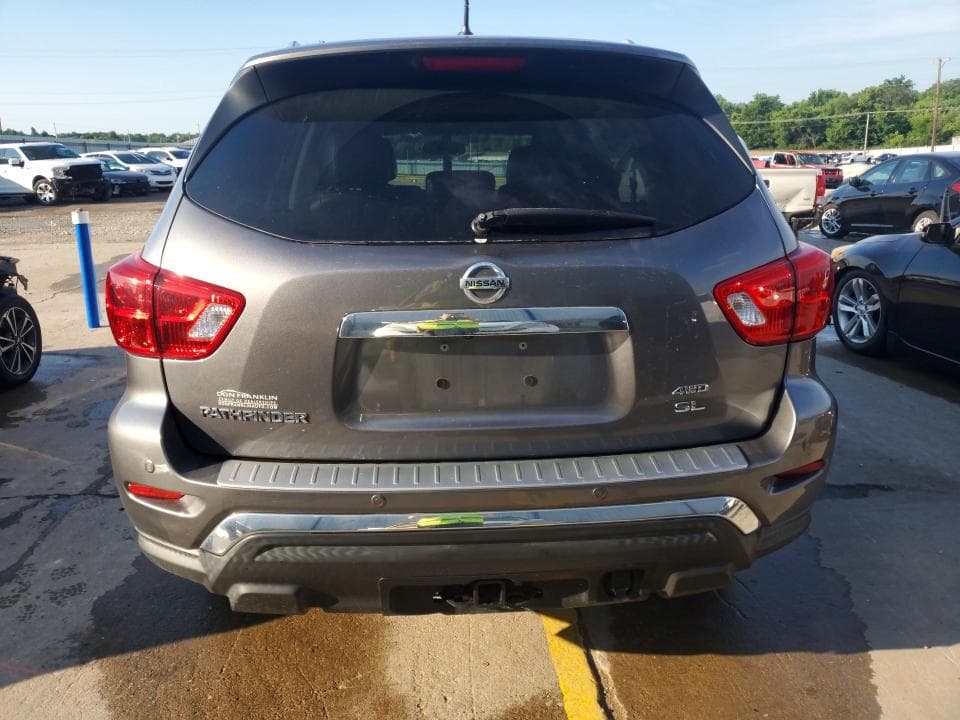 2018 NISSAN PATHFINDER SL 6