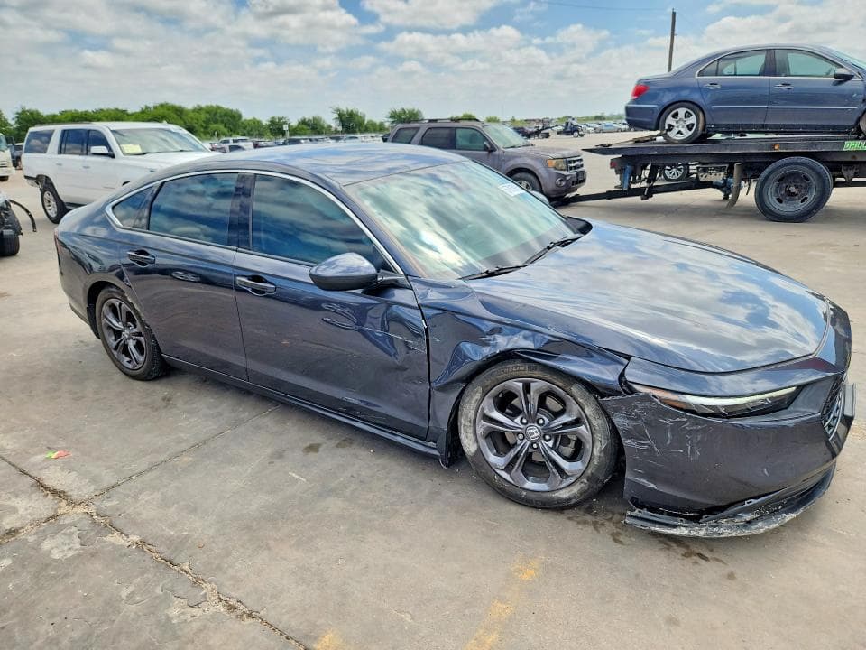 2023 HONDA ACCORD EX EX 4
