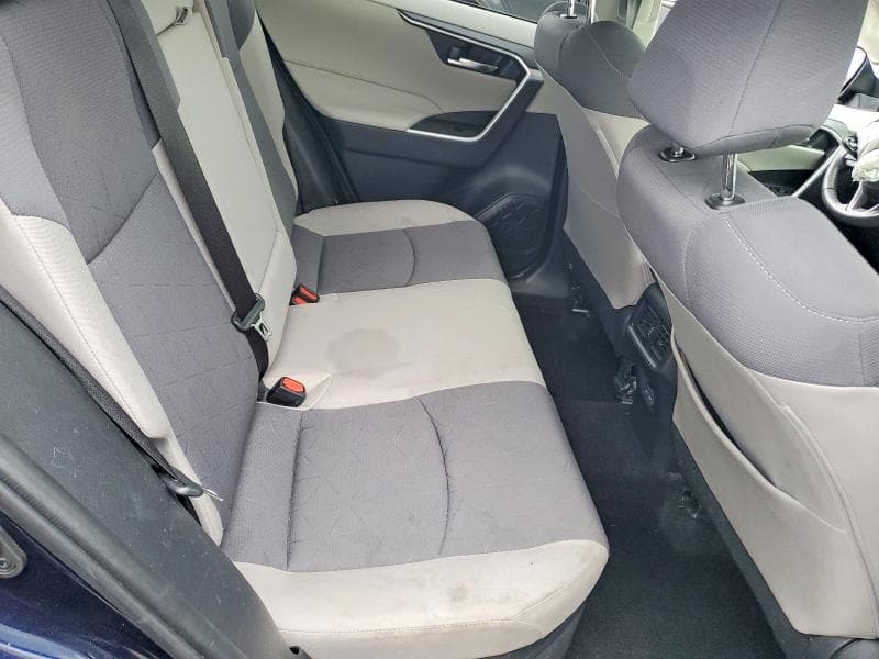 2024 TOYOTA RAV4 HYBRID XLE 11