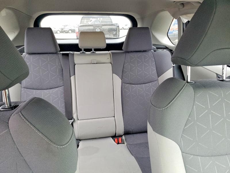 2024 TOYOTA RAV4 HYBRID XLE 10