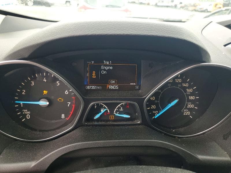 2017 FORD ESCAPE SE SE 9