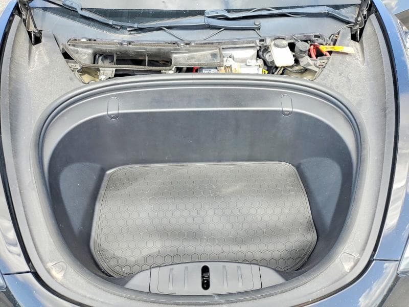 2019 TESLA MODEL 3 11