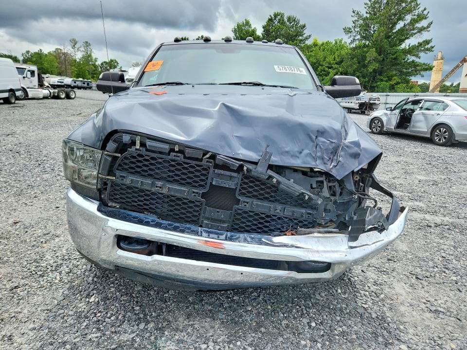 2016 RAM 3500 ST 5